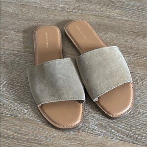 American Eagle Outfitters Women's Tan Slide Sandals